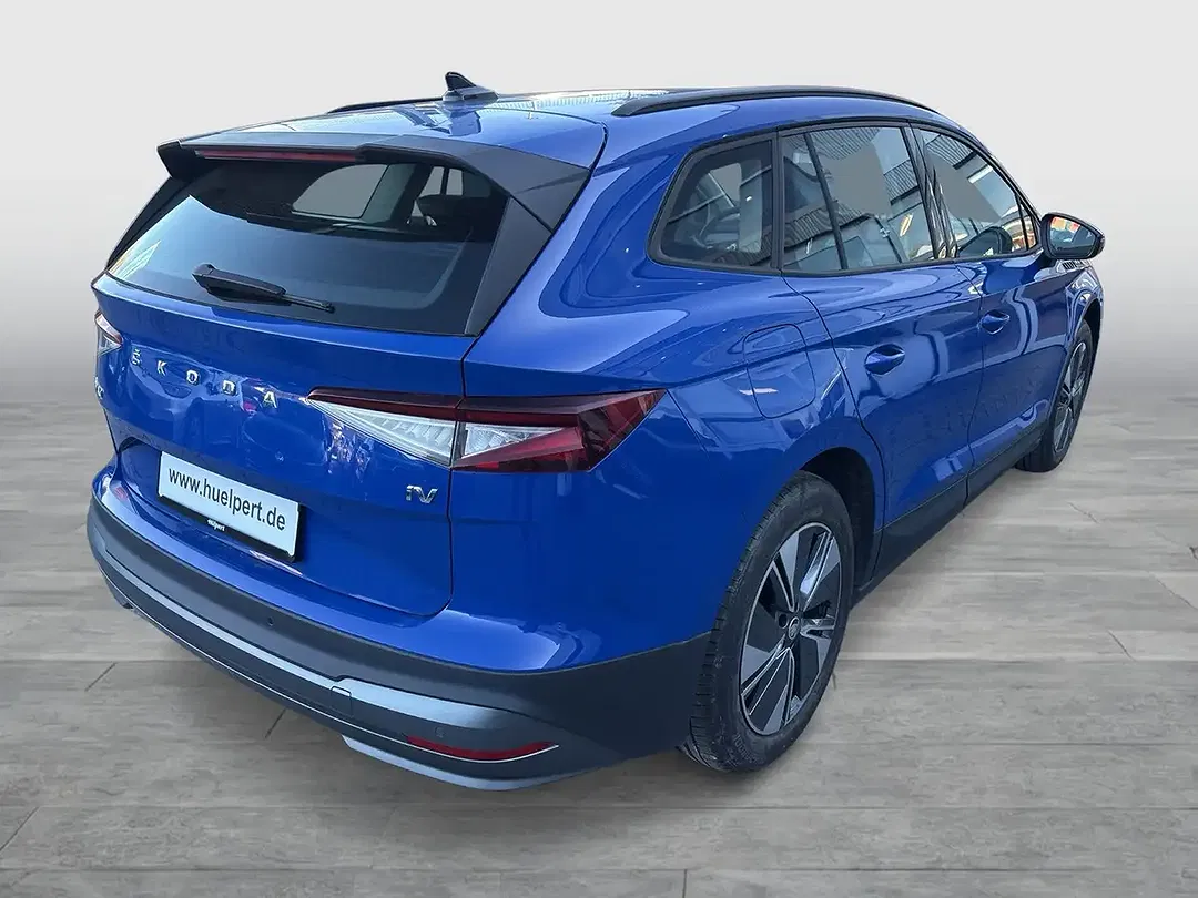 Skoda Enyaq 50 Loft - Thumbnail 4