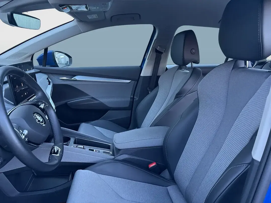 Skoda Enyaq 50 Loft - Thumbnail 7