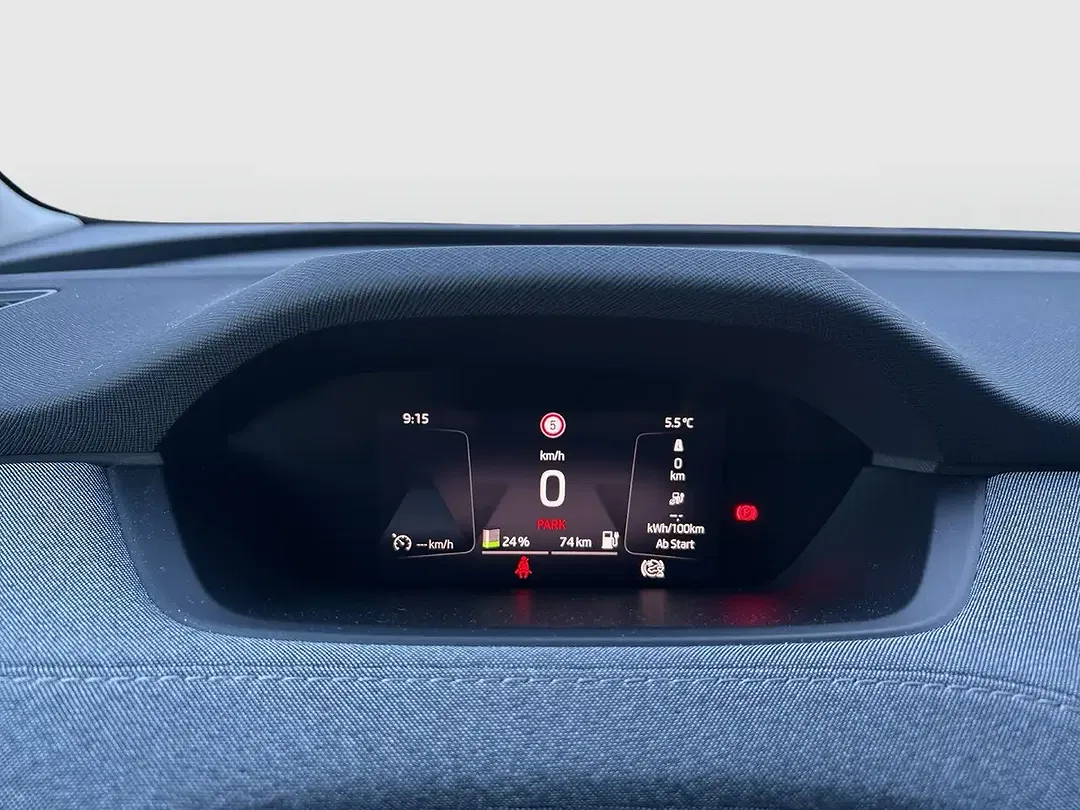 Skoda Enyaq 50 Loft - Thumbnail 9