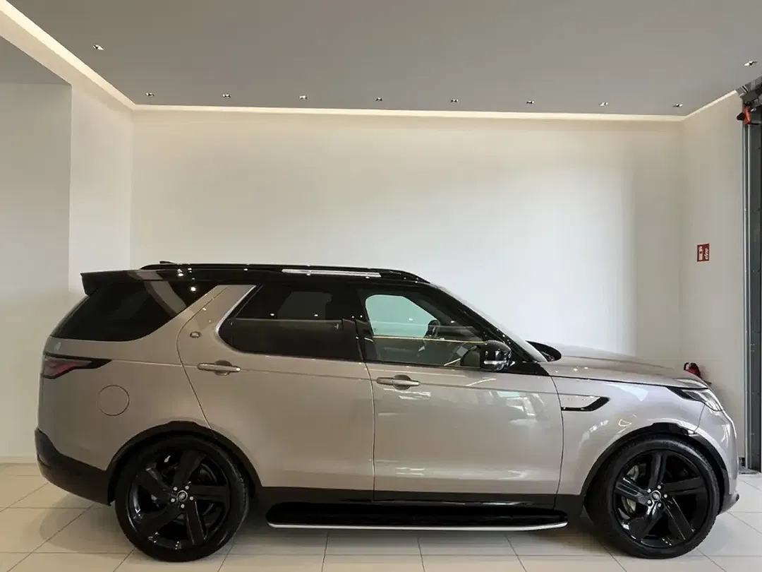 Land Rover Discovery D300 4x4 R-Dynamic HSE - Thumbnail 6