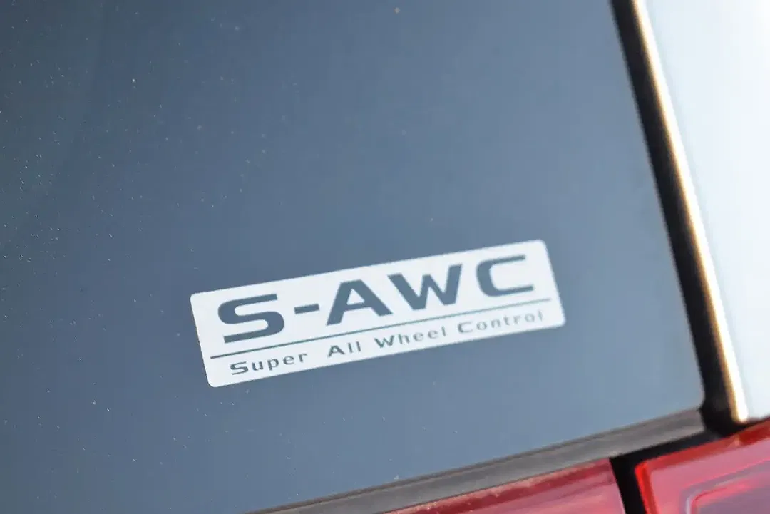 Mitsubishi Outlander PHEV 4WD Basis Spirit - Thumbnail 7