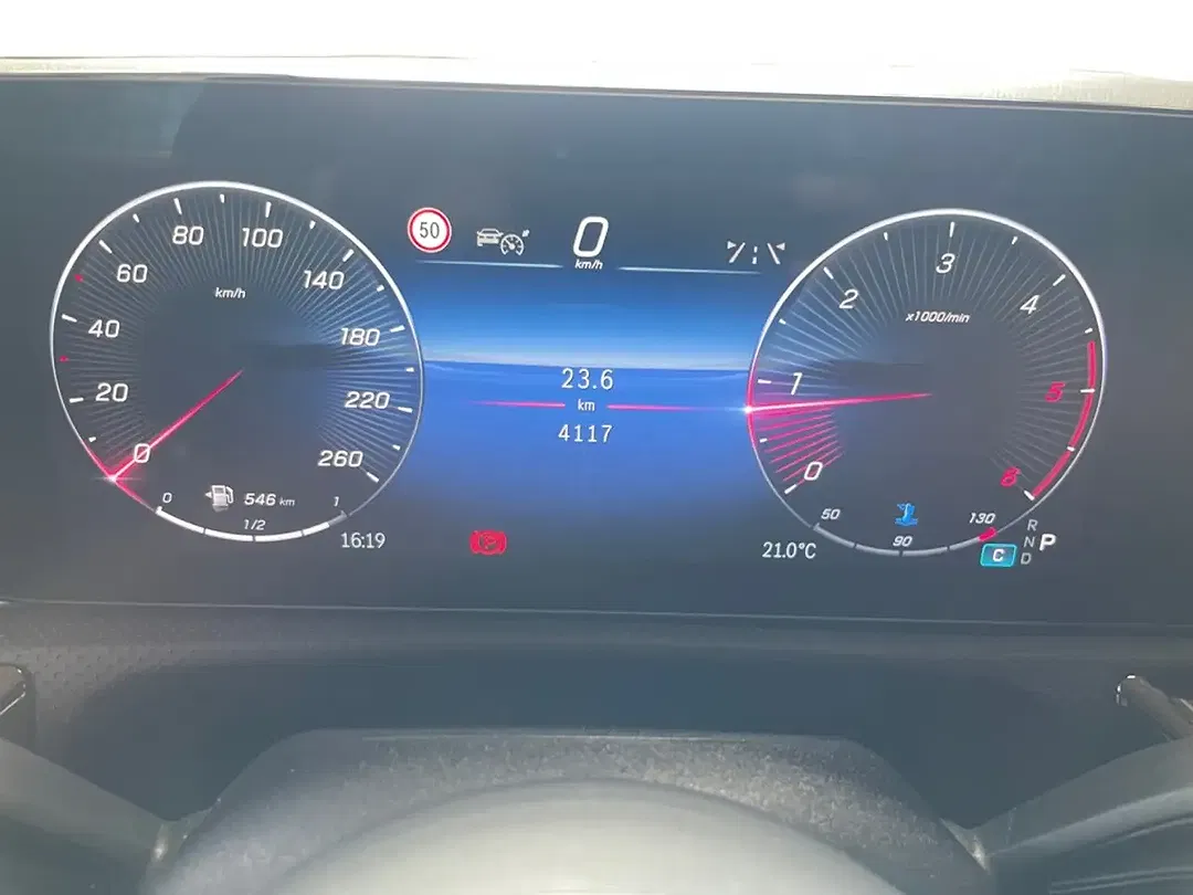 Mercedes-Benz CLA 200 Progressive - Thumbnail 9