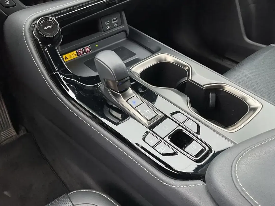 Lexus NX 450h+ PHEV - Thumbnail 18