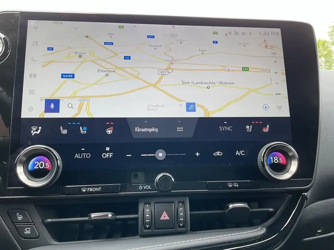 Lexus NX 450h+ PHEV - Thumbnail 19