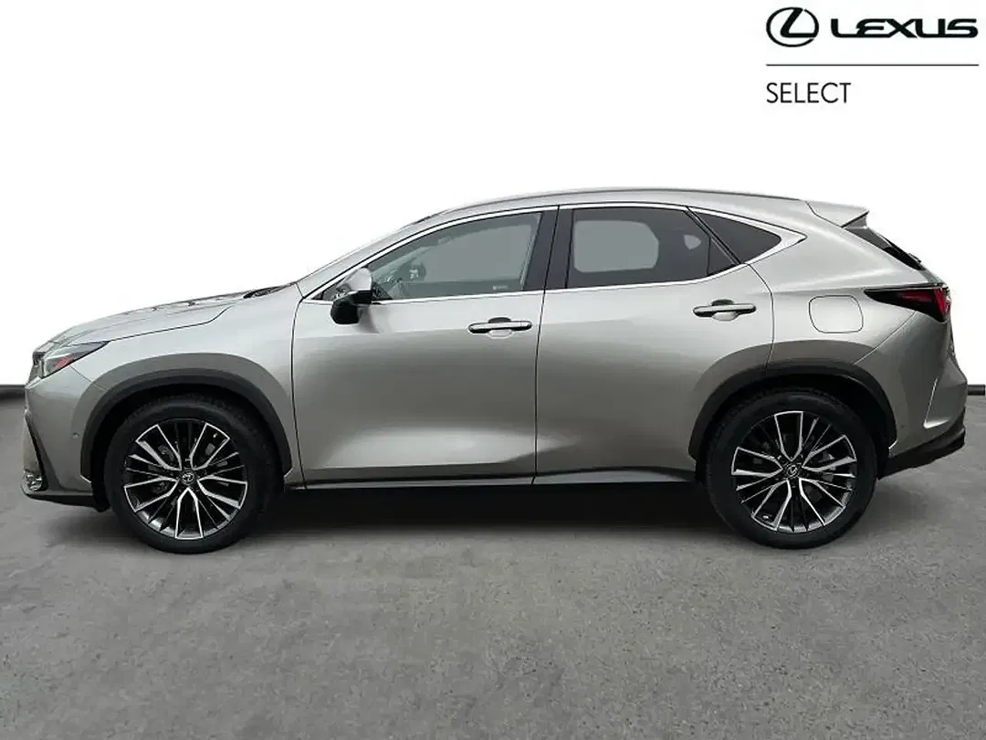 Lexus NX 450h+ PHEV - Thumbnail 3