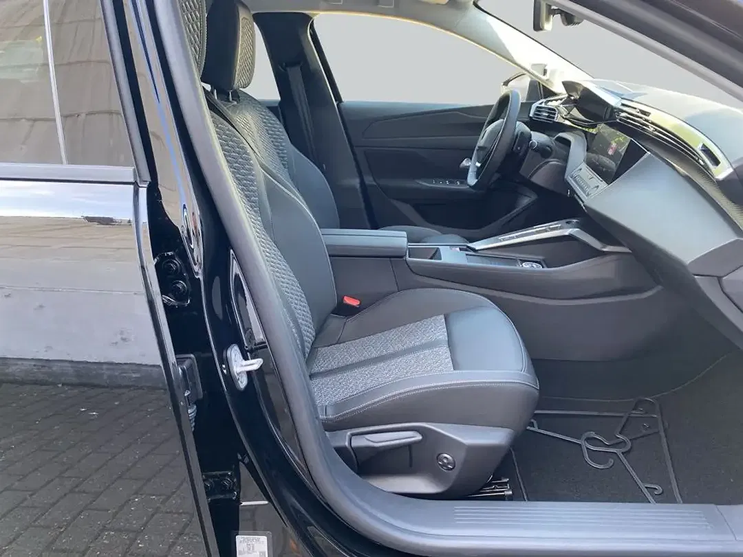 Peugeot 308 Hybrid Business SW - Thumbnail 12