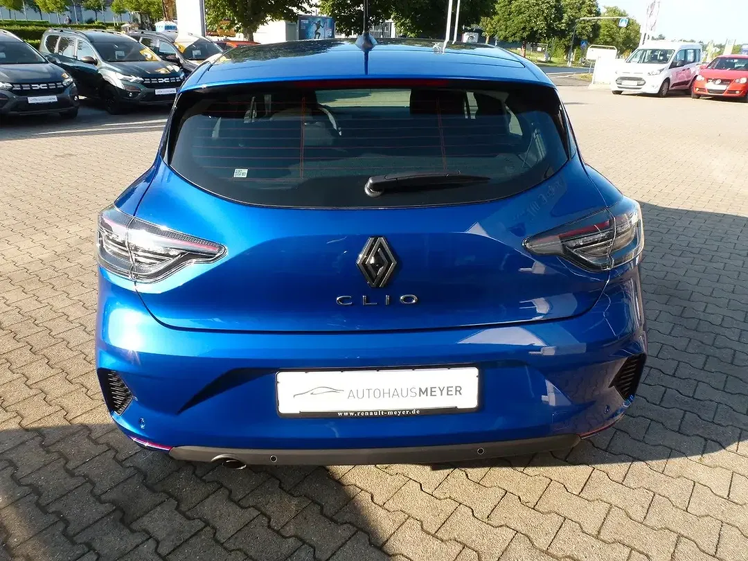 Renault Clio Evolution - Thumbnail 5