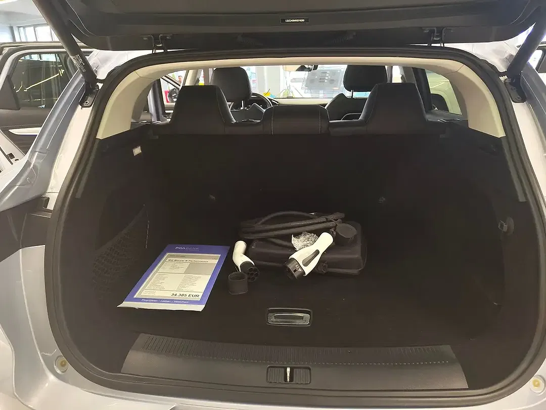 MG Marvel R Performance - Thumbnail 7