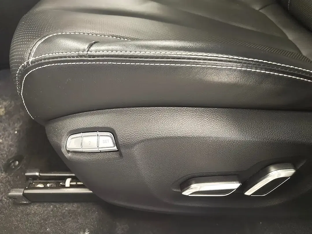 MG Marvel R Performance - Thumbnail 9