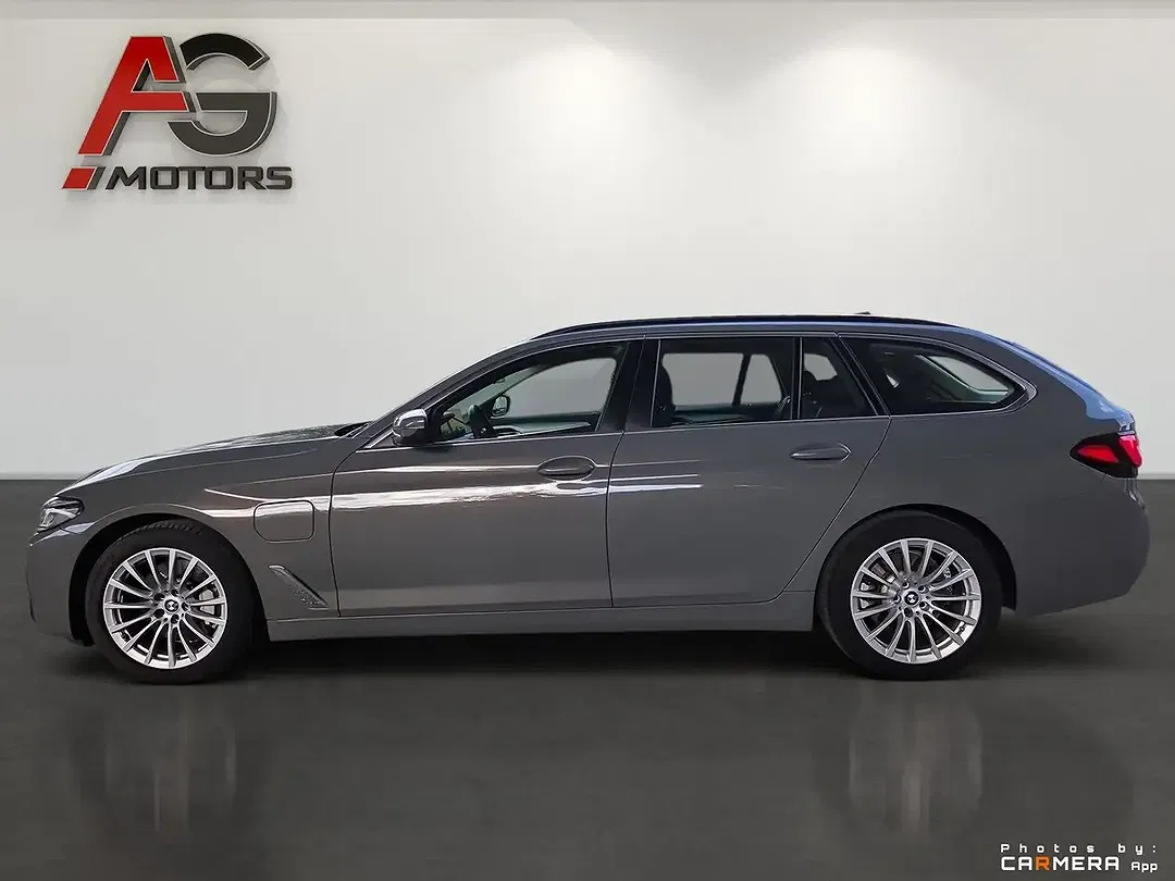 BMW 530 AUT xDrive Touring - Thumbnail 8