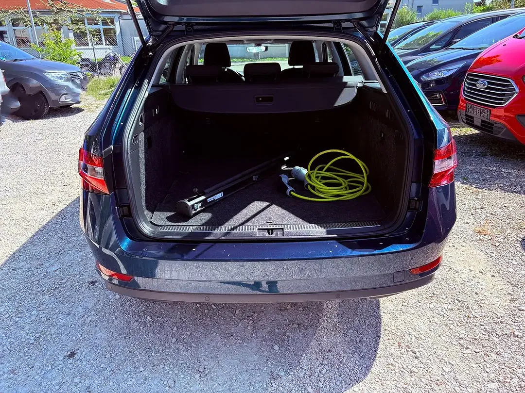 Skoda Superb iV Combi - foto 6