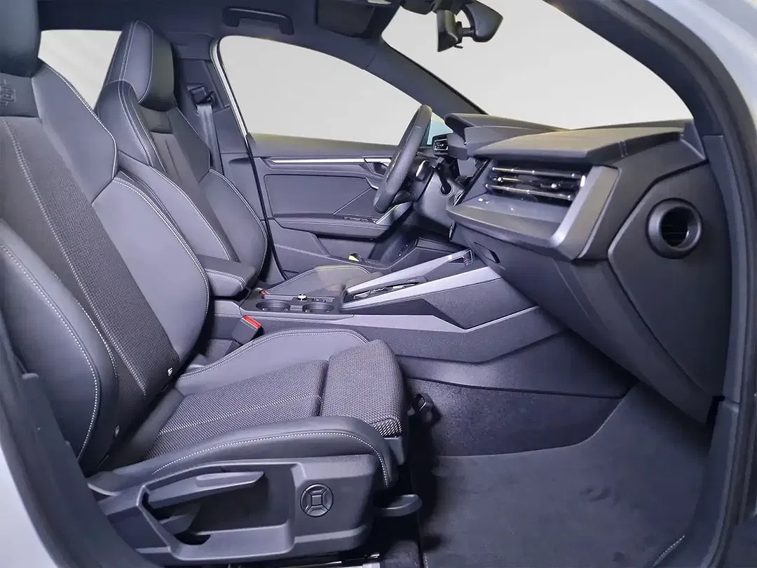 Audi A3 TFSI e S tronic Sportback S line - Thumbnail 10