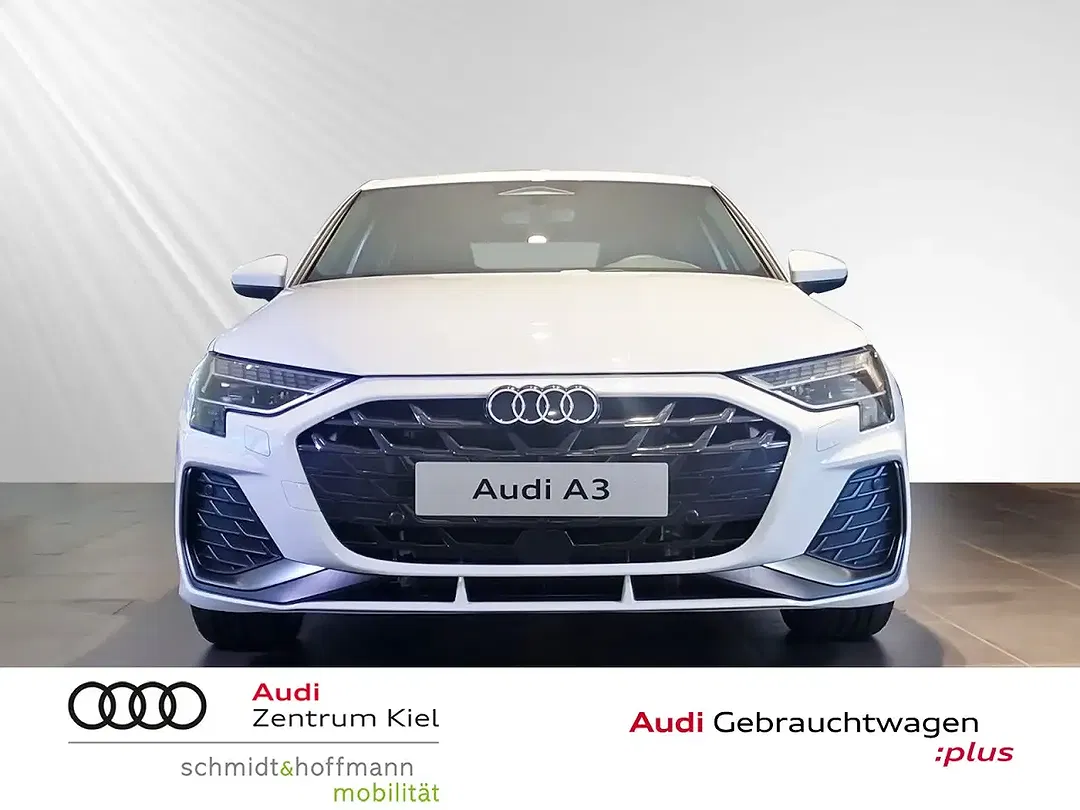 Audi A3 TFSI e S tronic Sportback S line - Thumbnail 2