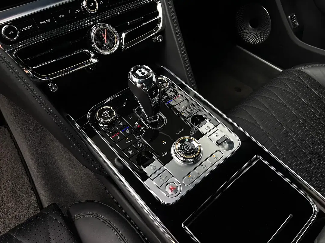 Bentley Flying Spur 6.0 W12 - Thumbnail 25