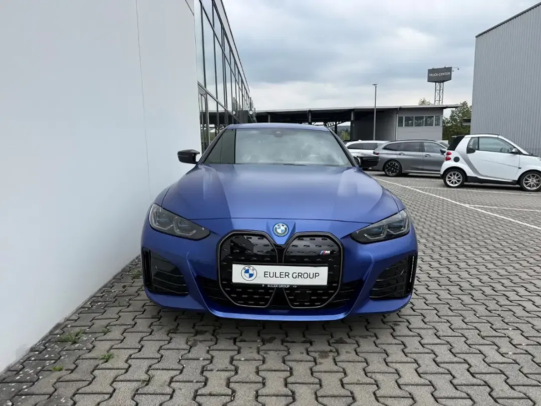 BMW i4 Gran Coupe M Sport - Thumbnail 3