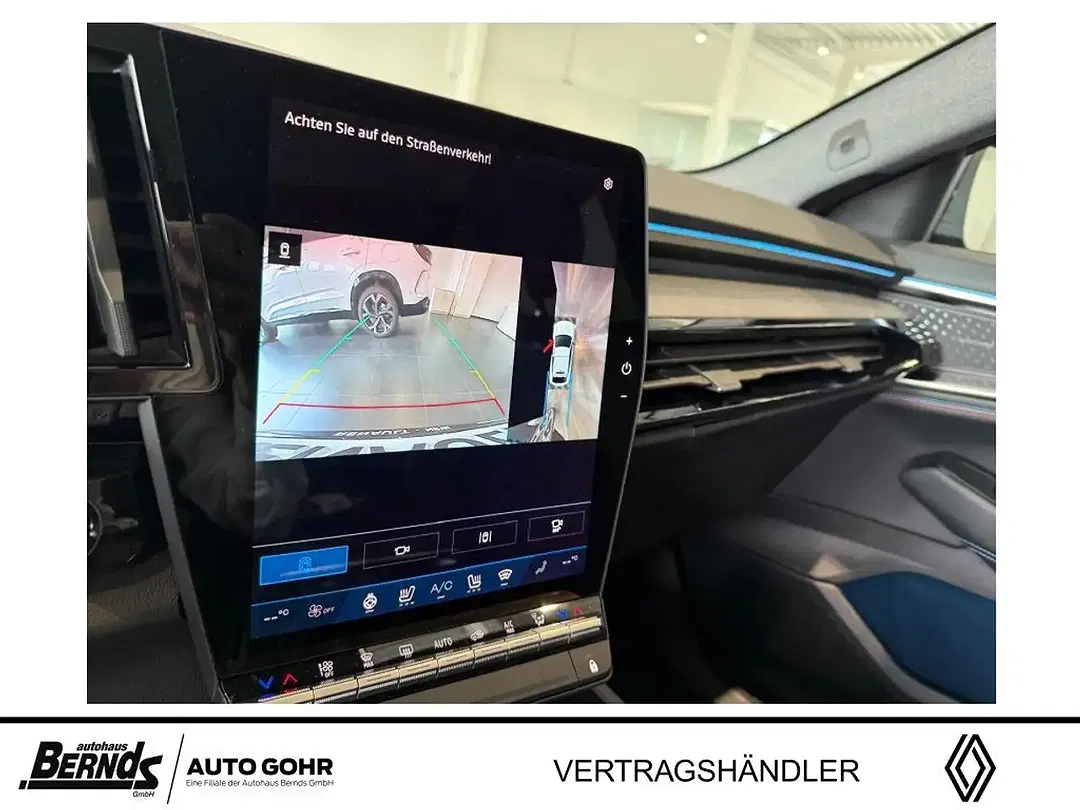 Renault Rafale E-Tech PHEV 4x4 - foto 15