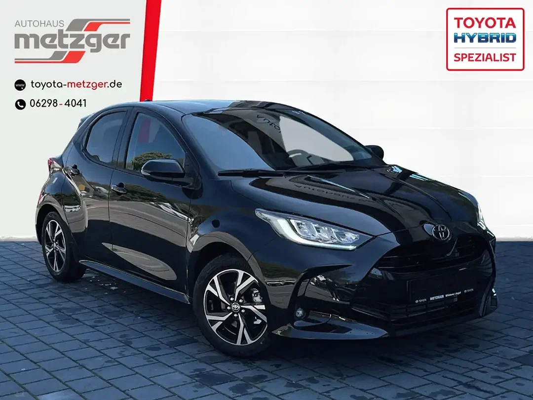 Toyota Yaris Hybrid Teamplayer - Afbeelding 1