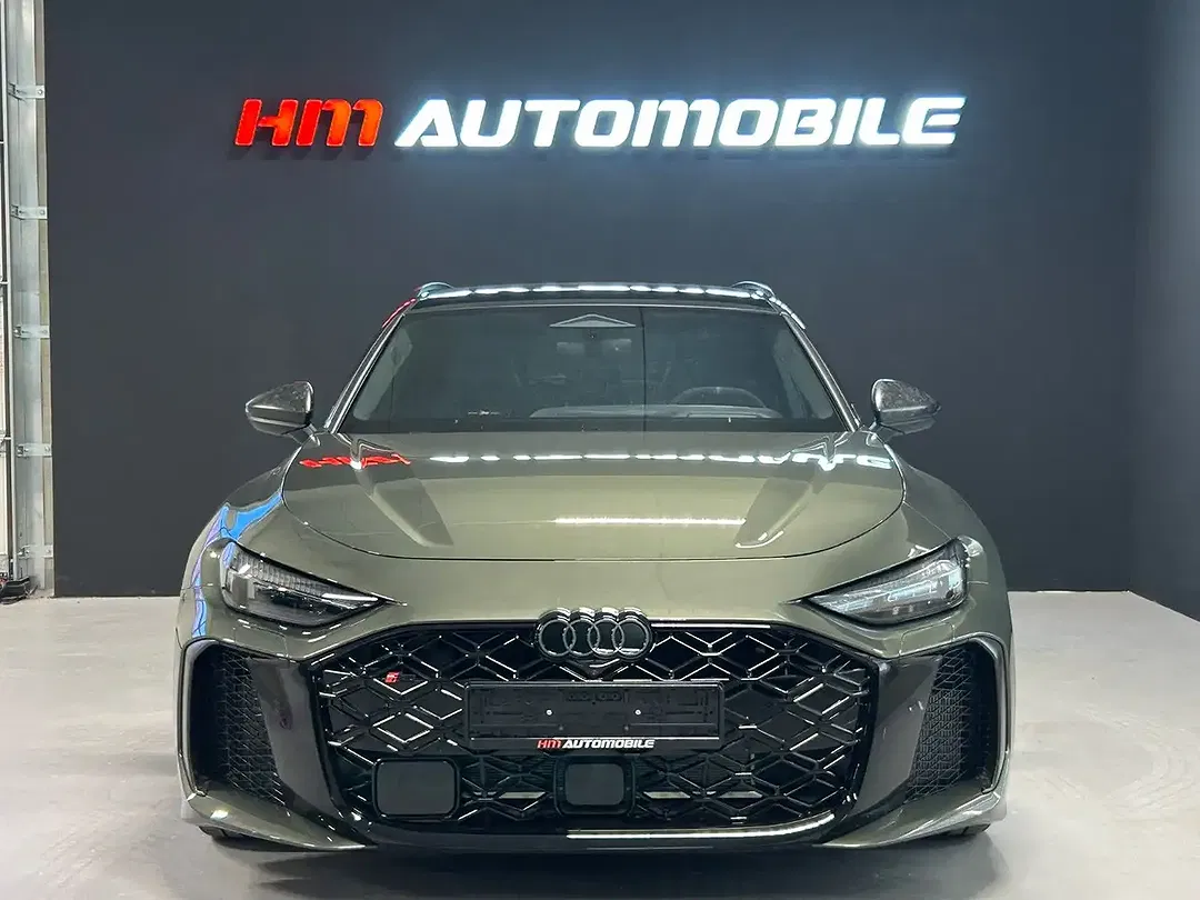 Audi RS5 Avant - Thumbnail 3