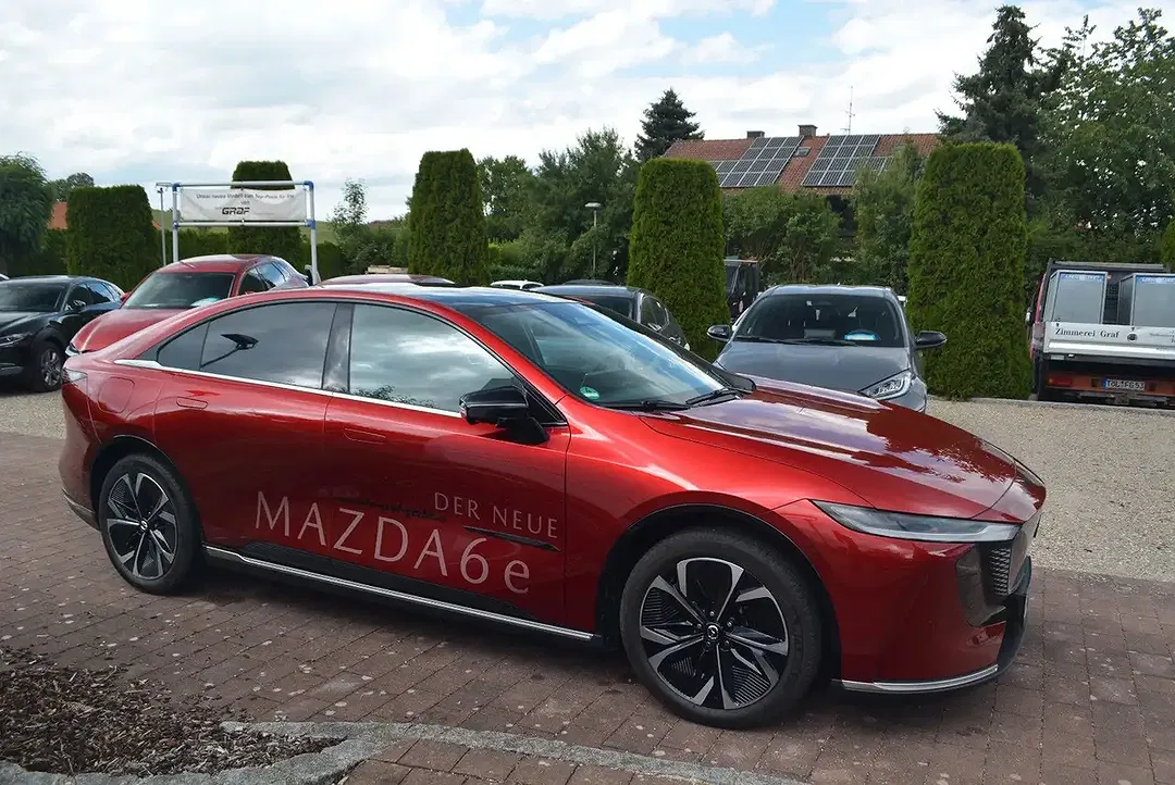 Mazda 6e EV Takumi - Thumbnail 4
