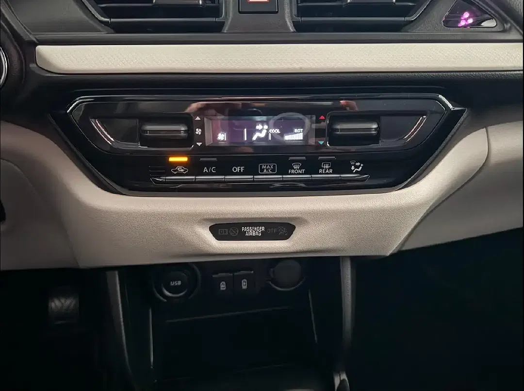 Suzuki Swift Hybrid 1.2 Dualjet Comfort - Thumbnail 9