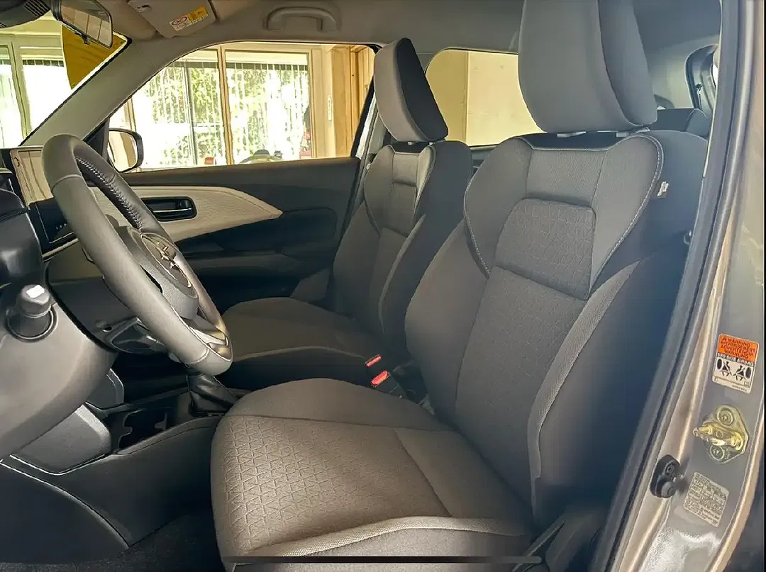 Suzuki Swift Hybrid 1.2 Dualjet Comfort - Thumbnail 12