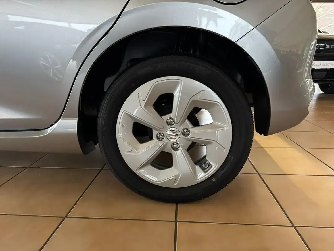 Suzuki Swift Hybrid 1.2 Dualjet Comfort - Thumbnail 3