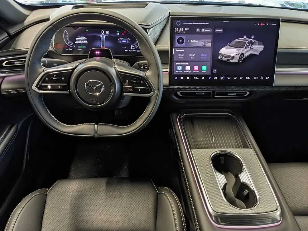 Mazda 6e EV Takumi - Thumbnail 10