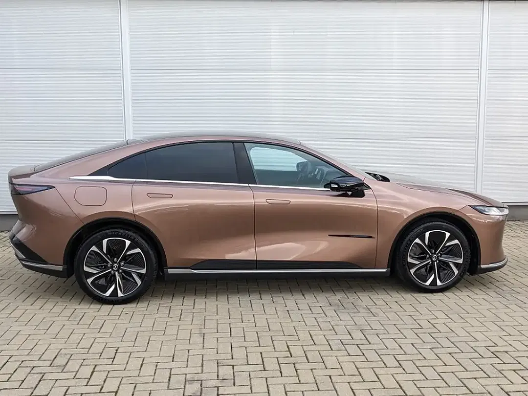 Mazda 6e EV Takumi - Thumbnail 4