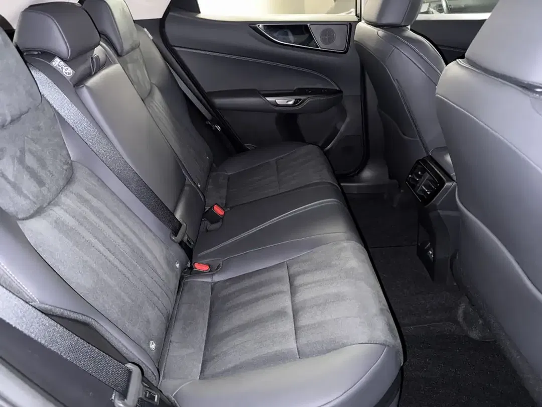 Lexus NX 350h E-FOUR Business - Thumbnail 11