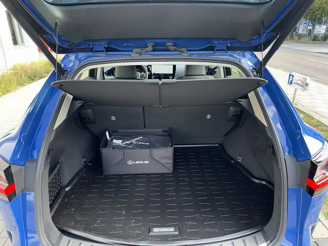 Lexus NX 350h E-FOUR Business - Thumbnail 4
