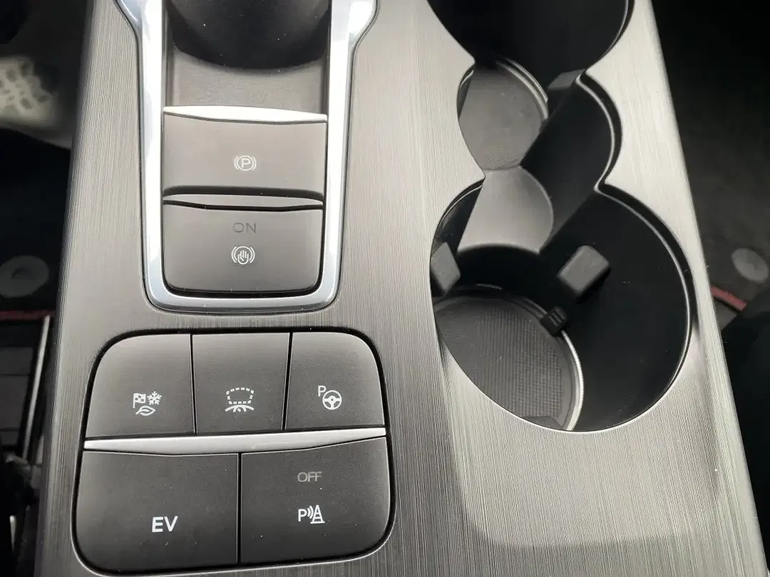 Ford Kuga 2.5 PHEV ST-Line X - Thumbnail 15