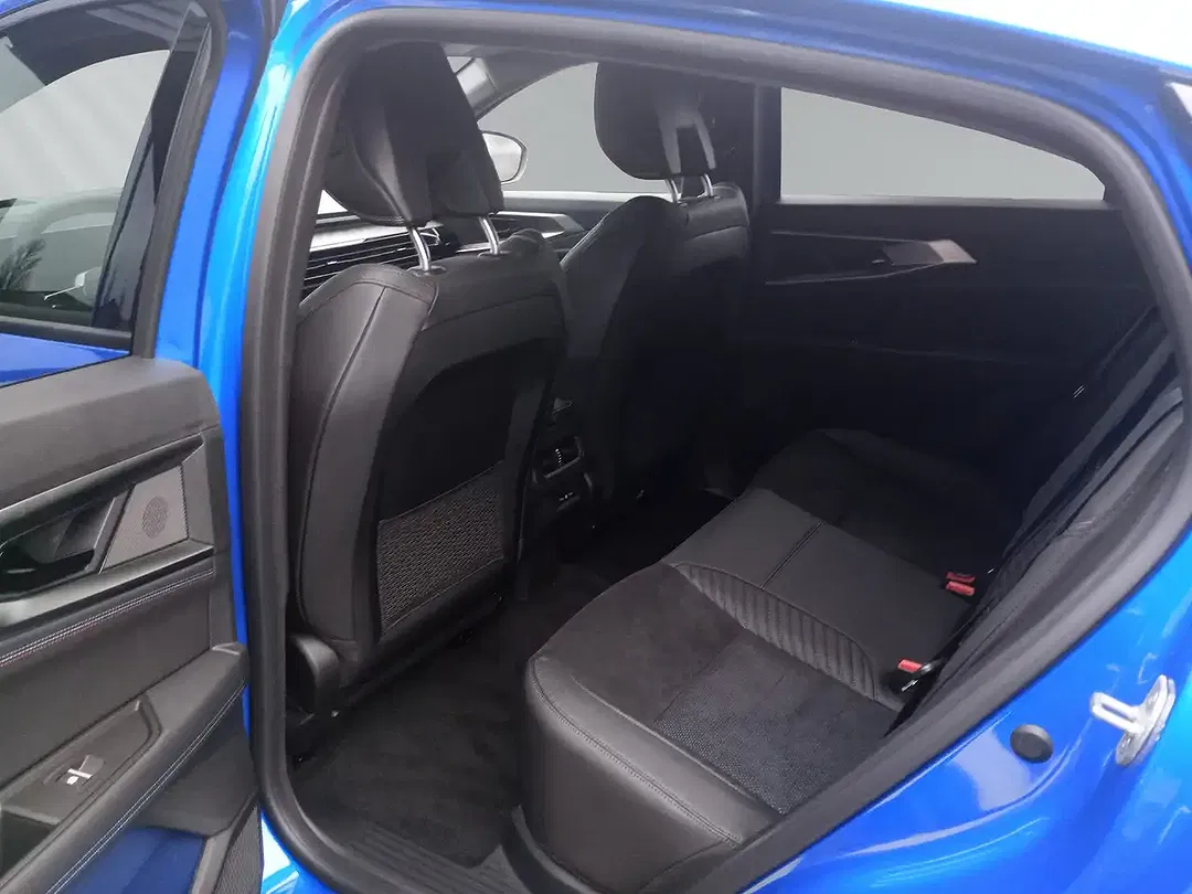 Renault Rafale E-Tech Hybrid Esprit Alpine - Thumbnail 8