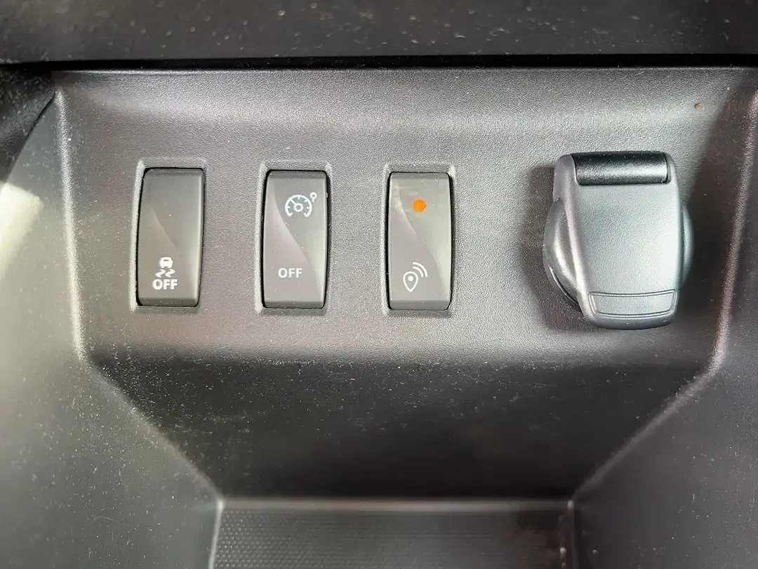 Dacia Spring Essential - foto 15