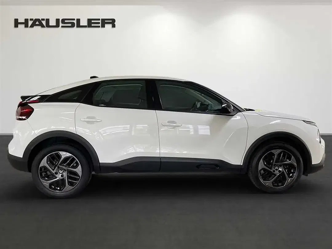 Citroen C4 PureTech - Thumbnail 3