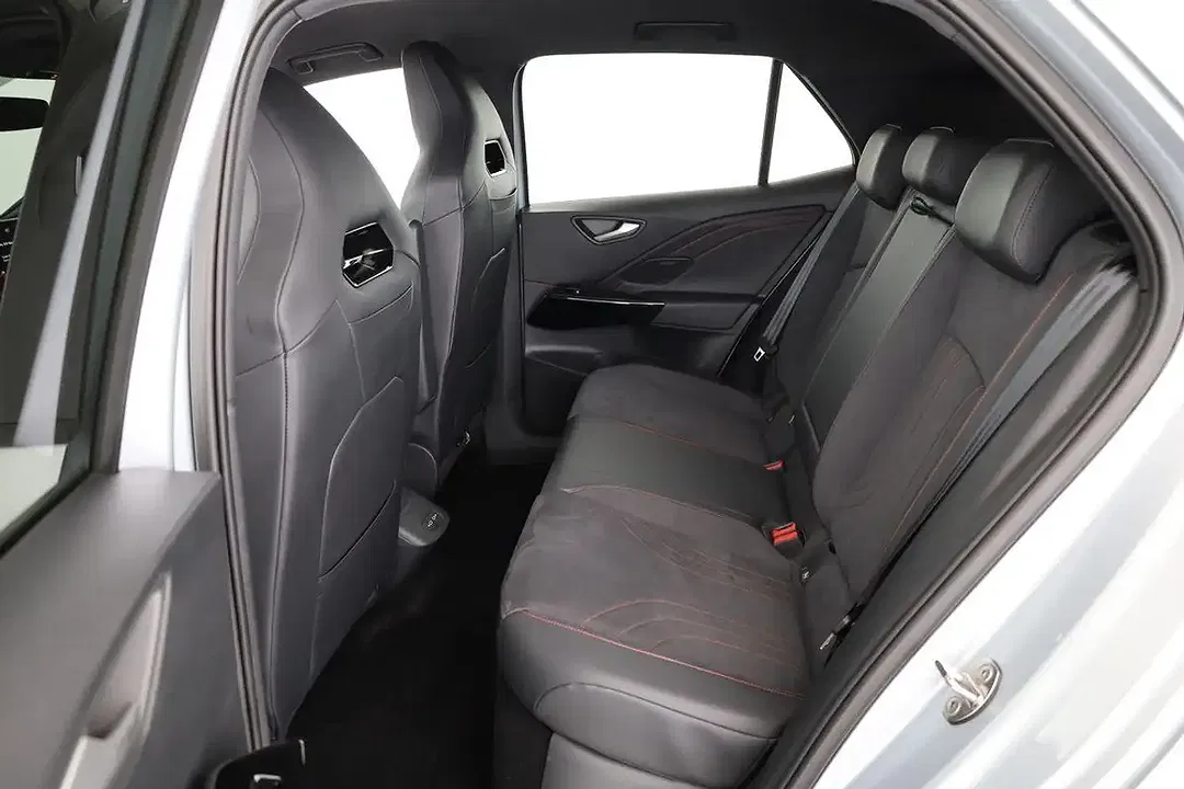 Volkswagen ID.3 - Thumbnail 11