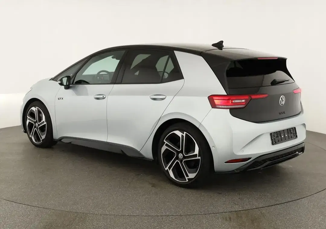 Volkswagen ID.3 - Thumbnail 3