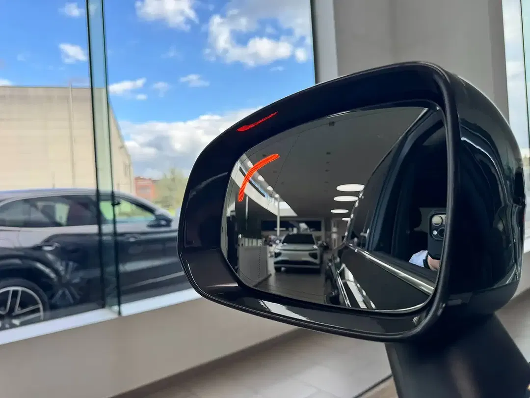 Volvo XC90 T8 AWD Plus - Thumbnail 14
