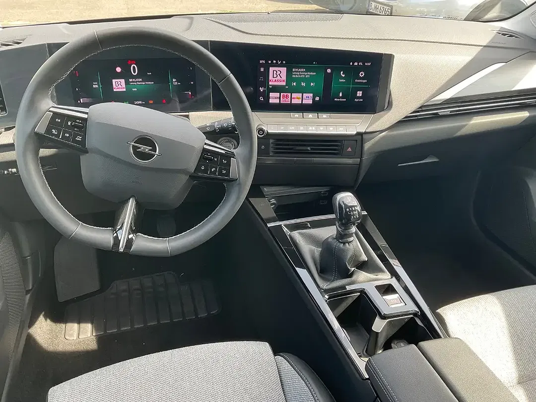 Opel Astra 1.2 Turbo Elegance - Thumbnail 11