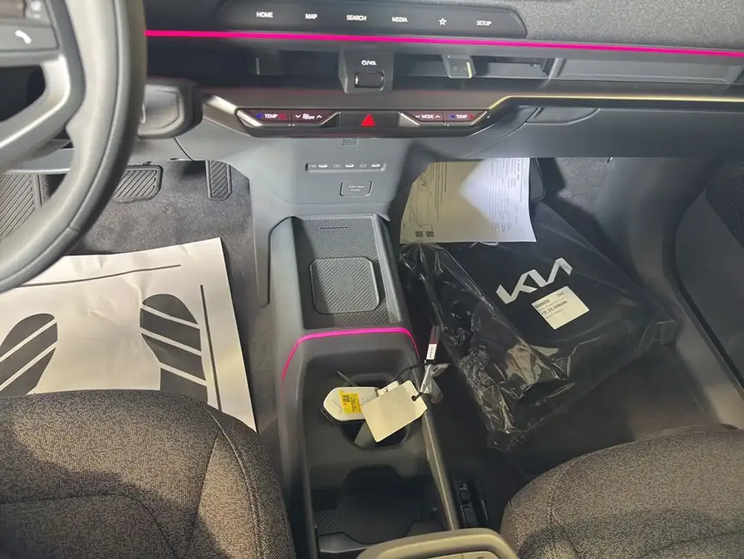 Kia EV2 Earth - Thumbnail 13