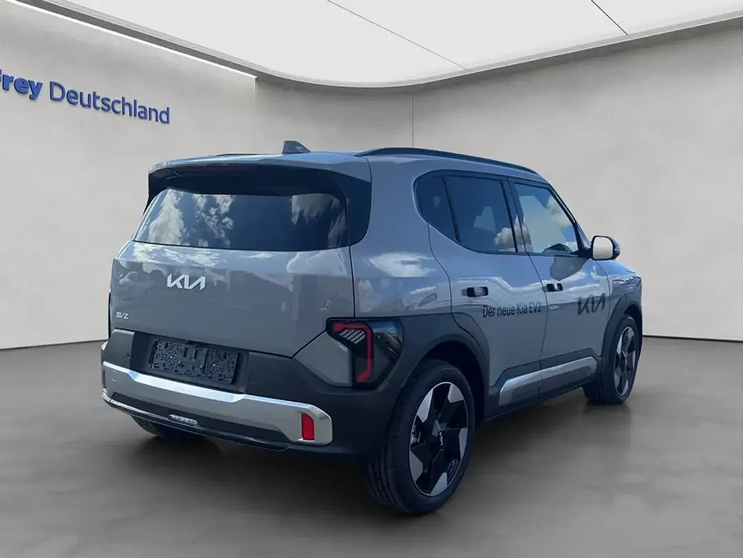 Kia EV2 Earth - Thumbnail 7