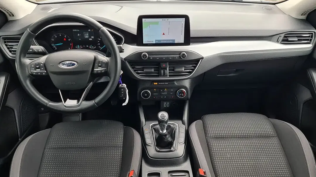 Ford Focus Cool & Connect - Thumbnail 11