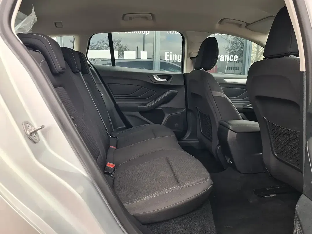 Ford Focus Cool & Connect - foto 15