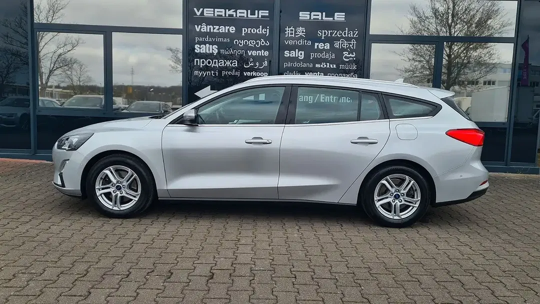 Ford Focus Cool & Connect - Thumbnail 4