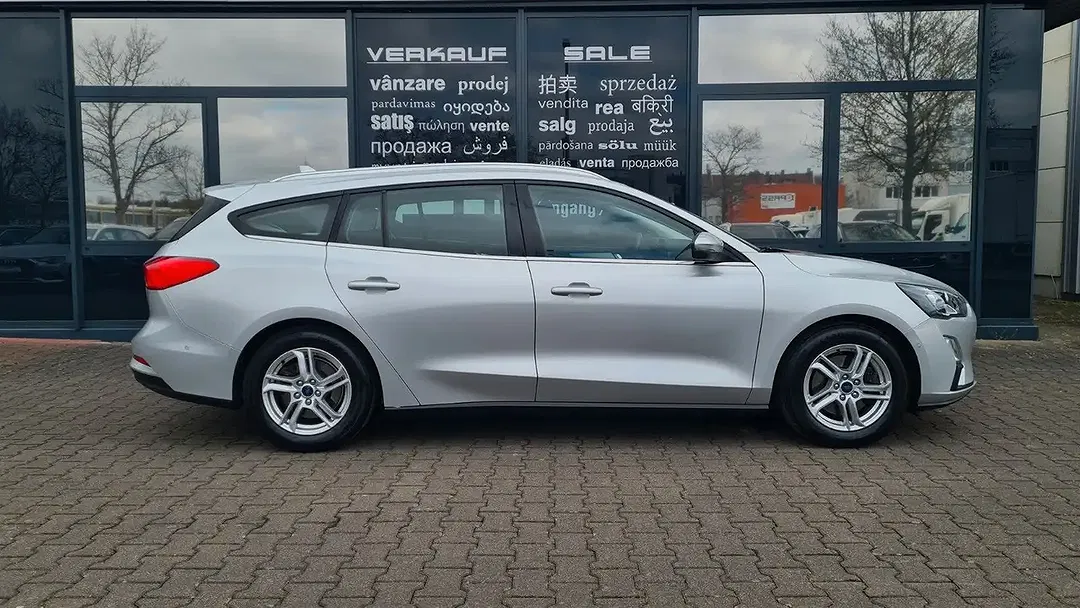 Ford Focus Cool & Connect - Thumbnail 9