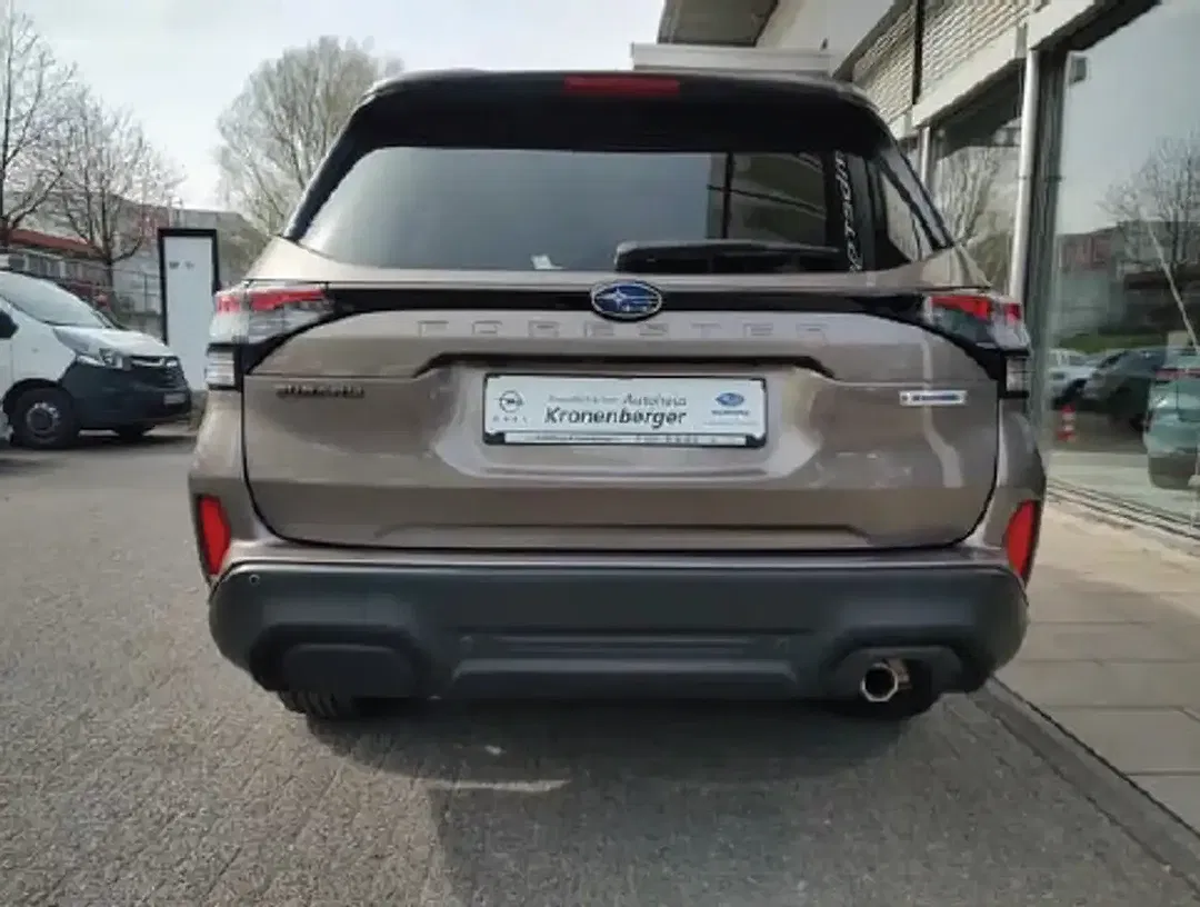 Subaru Forester Platinum - Thumbnail 7