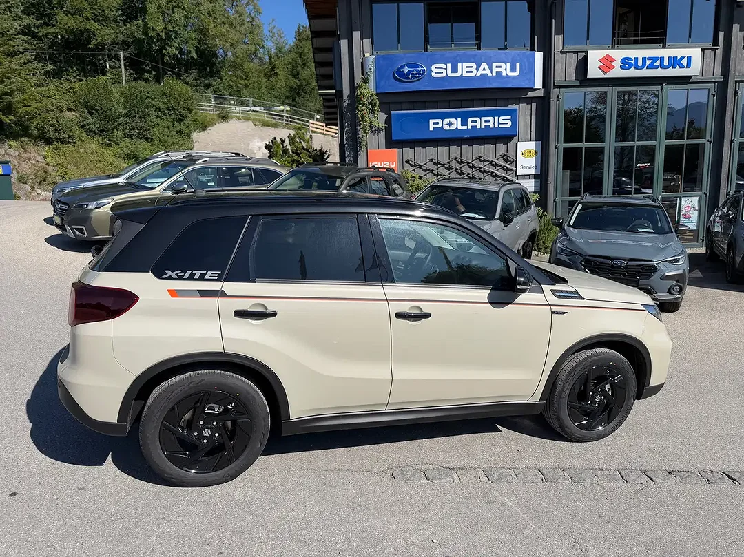 Suzuki Vitara Hybrid 1.4 BOOSTERJET AllGrip Comfort+ - Afbeelding 1