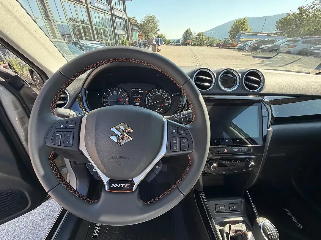 Suzuki Vitara Hybrid 1.4 BOOSTERJET AllGrip Comfort+ - foto 15