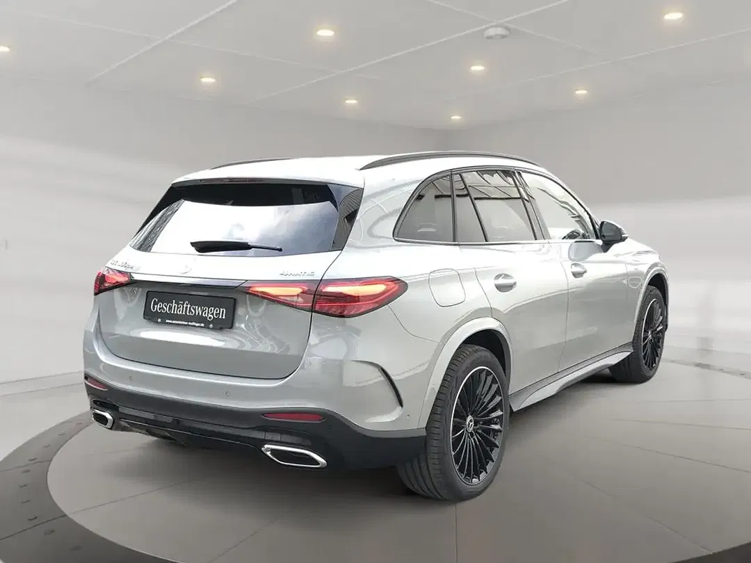 Mercedes-Benz GLC 300 4MATIC AMG MBUX Burmester Night - Thumbnail 2