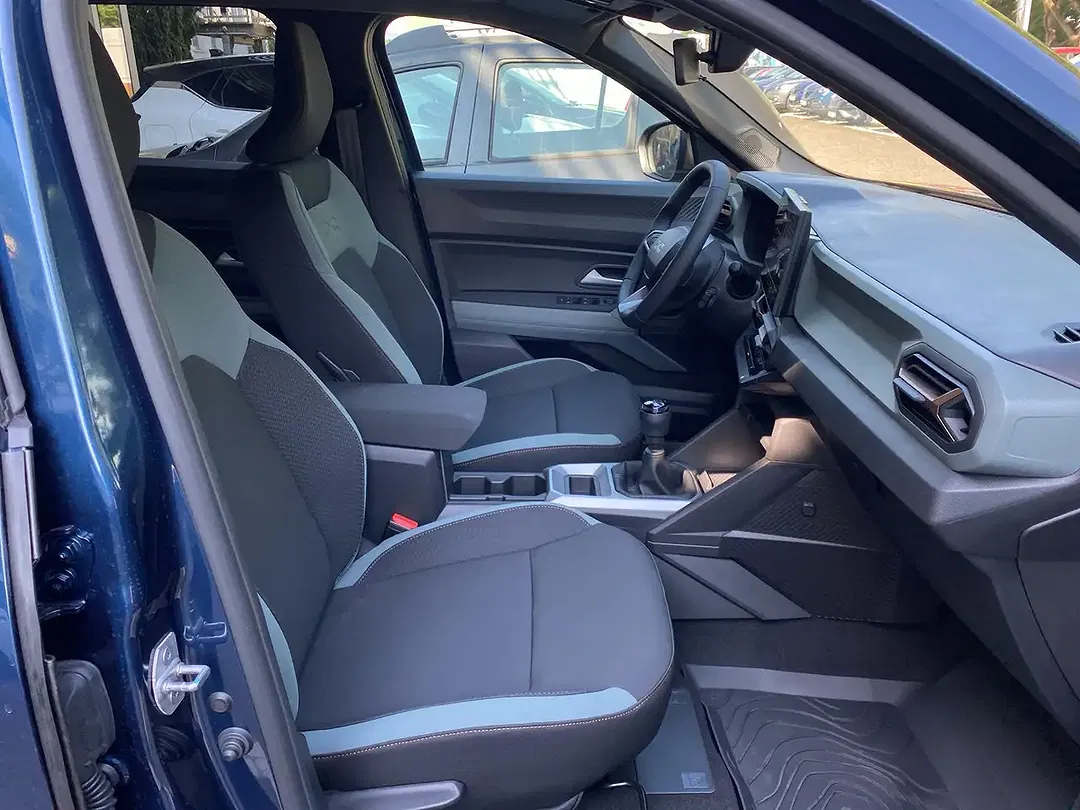 Dacia Bigster TCe Extreme - Thumbnail 11