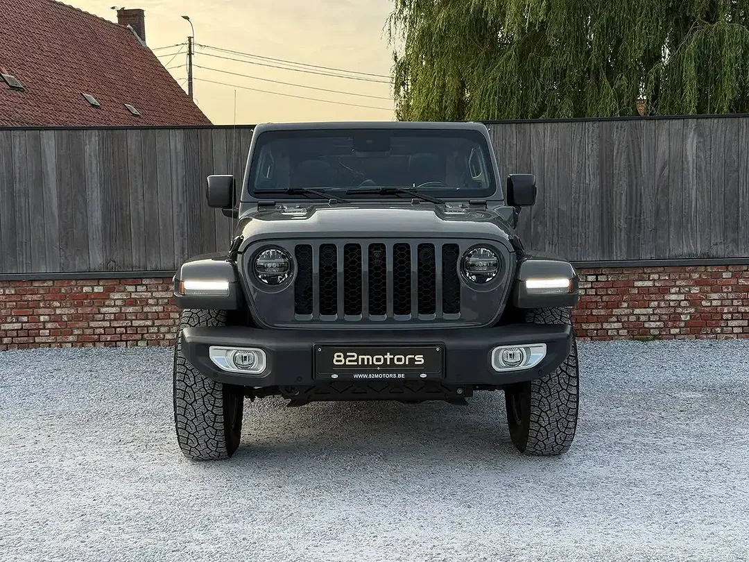 Jeep Wrangler 4xe Unlimited Sahara - Thumbnail 3